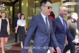 高云翔独自逛超市脸落寞，穿着低调依旧帅气，生活拮据卖二手为生视频封面