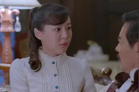 烽火抗大：还是撒娇管用！美女得知爱人有危险，向父亲撒娇求保护图片