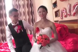 广东农村小哥结婚，新娘身材苗条好漂亮，传统婚俗少不了视频封面