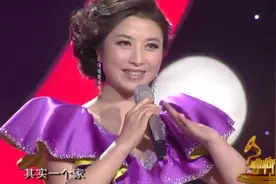 “家是最小国，国是千万家”，刘媛媛甜美献唱《国家》，太美了视频封面