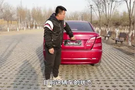 三四万的手动挡好车，内饰空间有惊喜，练手代步很适合视频封面