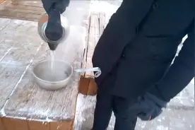 零下71度!!連熱水都會結冰的地方，世界上五個極端地區视频封面