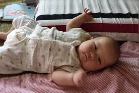 听着音乐我倒是很享受，但是有一点我不知道的事情是我怎么这么胖视频封面
