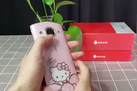 哈哈~当年的美图M6手机，现在应该没几个人还有了吧~视频封面