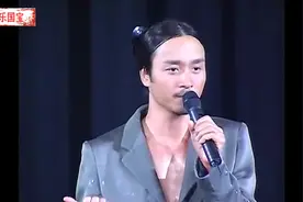 2000年张国荣热·情演唱会最完整版！视频封面