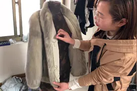 貂皮大衣如何保养存放，今天讲解一下皮草的专业知识和维护视频封面