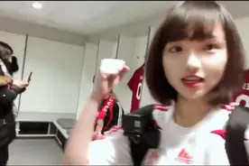一段美妙的回忆，美女小姐姐带你来一场安菲尔德之旅视频封面