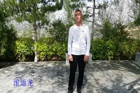技击武术之滚地龙1视频封面