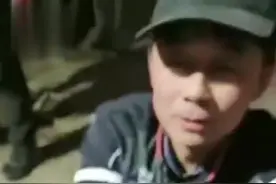 牛胃胀气，师傅直接体外针管穿孔排气，用火一点都着了!视频封面