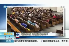 越来越智能化！北京首次允许自动驾驶路测进行载人载物测试视频封面