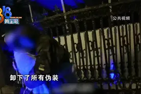 醉酒小伙当街抱着老婆大哭！网友：有太多身不由己，成年人都懂视频封面