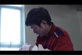 生命的奇迹：孩子的哭声唤醒了植物人妈妈视频封面