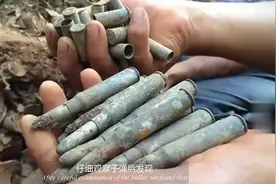 村民上山砍树，无意间发现一个山洞，挖出日军藏匿多年的仓库视频封面