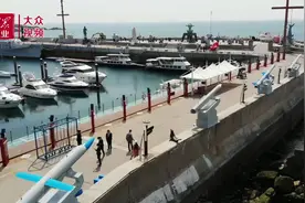 青岛爱国主义教育基地再添海军退役装备图片