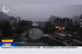 阳朔举办第二十三届漓江渔火节“千米金龙巡游”系列活动图片