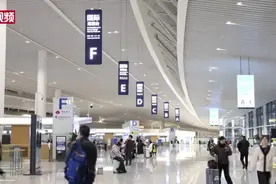 韩国游客爱上“周五下班来中国” 山东青岛口岸入境韩国游客增长明显图片