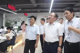 菏泽市纪委监委调研督导房屋产权确权颁证历史遗留问题专项整治工作图片