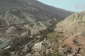 新疆吐峪沟：千年古村初显时代新貌图片