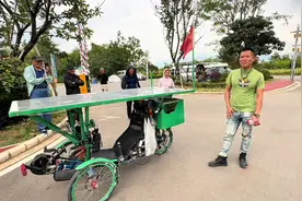 旅行路上最拉风的车有了，他想低调都难单身狗直接脱单#自驾旅行