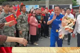 航天员张陆：爱家，就是爱自己的父母，父母是孩子人生中第一个偶像图片