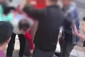 山西一地新娘被众人绑电线杆上，当地社区回应图片