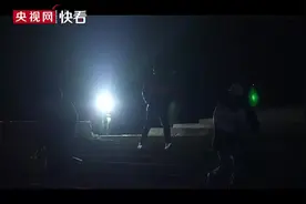 重庆忠县长江段，最后的乡间“摆渡人”图片