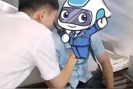 【成都地铁暖心小故事】有你，很暖图片