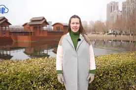 e法e同行 护航新征程｜边逛公园边学法，洋主播Lisa带您看看这个公园有多妙！图片