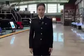 全世界仅剩两台的蒸汽机车长啥样？图片