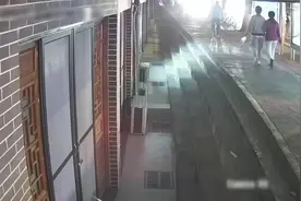 “笨贼”掩耳盗铃，两小时就被抓图片