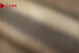 信物｜人民币上的拖拉机姑娘图片