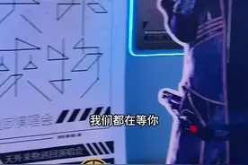 今晚，他来赴约了！“谦”友们，准备好了吗？图片