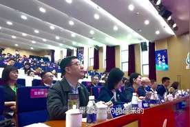 新华访谈｜教育部高校学生司领导谈高校毕业生就业图片