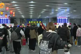 泉州市领导慰问坚守岗位干部职工：致敬坚守者 奋进新征程图片