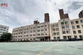 视频| 乌鲁木齐市第六十二小学打造“舞龙”特色课 传承中华优秀传统文化图片