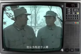 致敬！狙击手潜伏，蚂蚁在脸上爬3个小时仍纹丝不动……图片