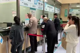 @太原人 一把鼻涕一把泪 春季过敏性鼻炎咋应对？看这里→图片