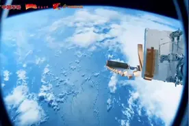 天地英雄气！神十八航天员在太空致敬英雄图片