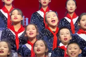 视频 | 乌鲁木齐小学生合唱《榜样》 用歌声致敬永不褪色的雷锋精神图片