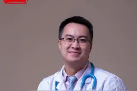 小手指麻木到底怎么回事 ##硬核健康科普行动 #医疗健康创作训练营 #钟俊青医生 #手指麻木 #骨科视频封面