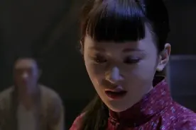 影视：美女和陌生男子独处一室，竟动了真感情，这下精彩了视频封面