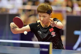 卡乒赛：王曼昱4-0横扫丁宁，单局11-1，决赛会师刘诗雯图片