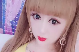 这么大都把衣服撑破了图片
